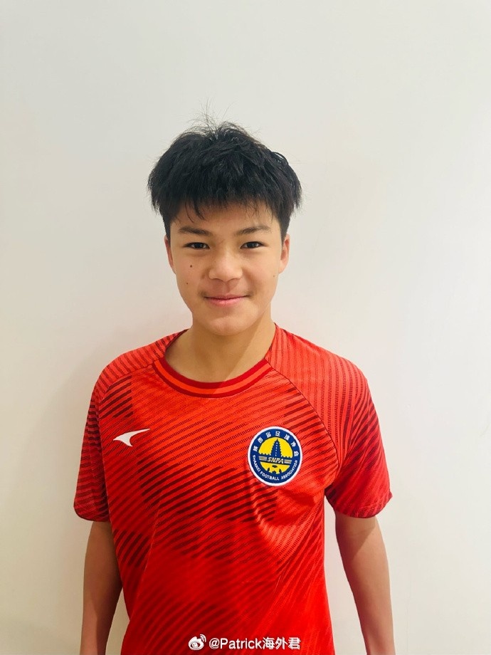 博主：劉凱源本賽季西班牙加泰U16優(yōu)選聯(lián)賽首發(fā)18次，已打入9球